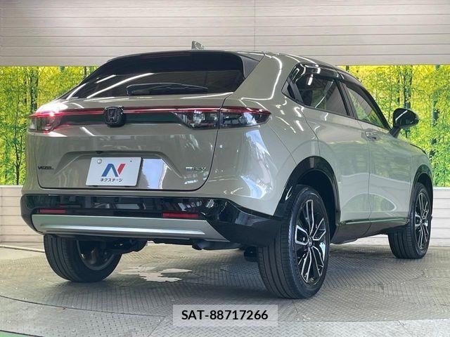 Honda VEZEL 2021-08 8458714-16