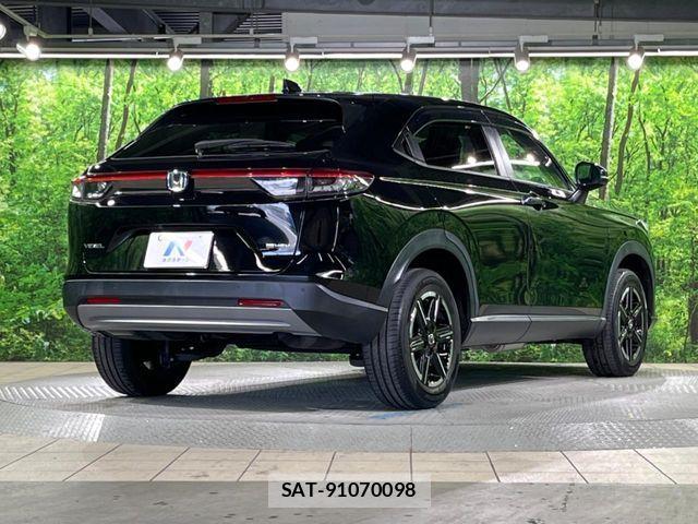 Honda VEZEL 2023-01 8458712-16