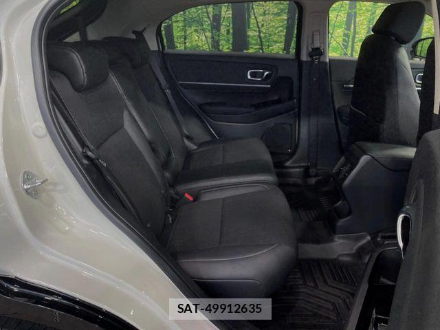 Honda VEZEL 2024-03 8458705-9