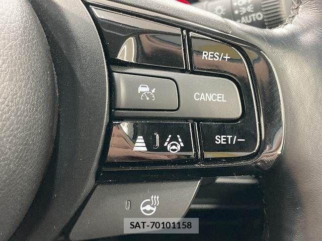 Honda VEZEL 2021-08 8527999-4