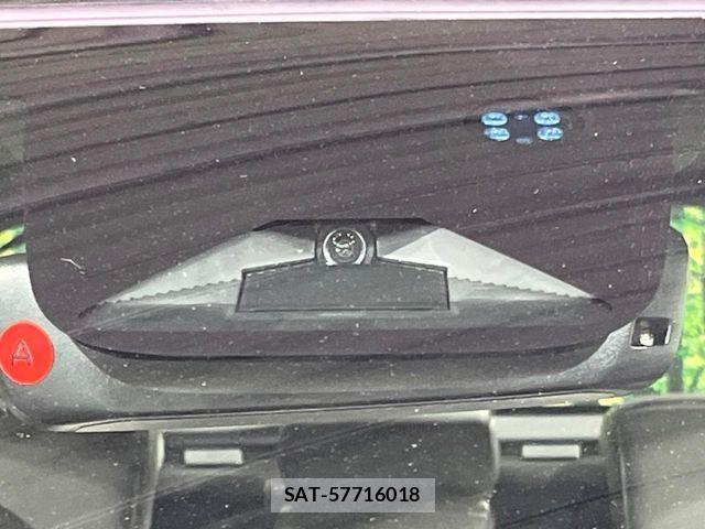 Honda VEZEL 2025-11 8527976-3