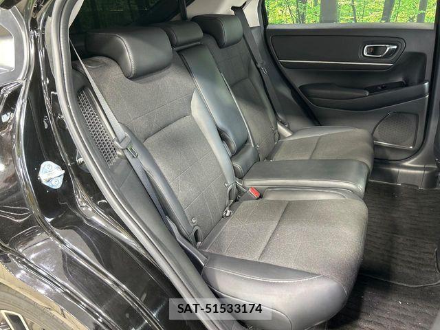 Honda VEZEL 2021-04 8527991-8