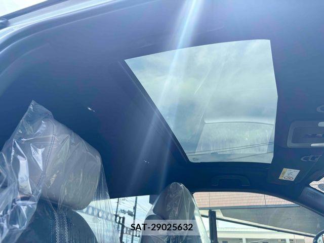 Honda VEZEL 2026-08 8527974-13