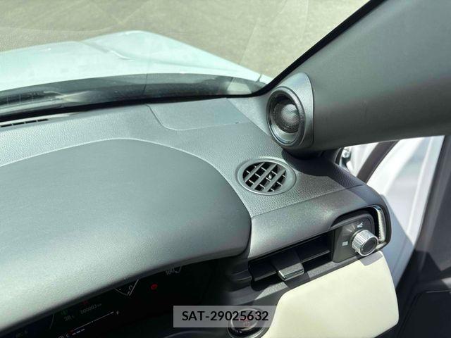 Honda VEZEL 2026-08 8527974-14