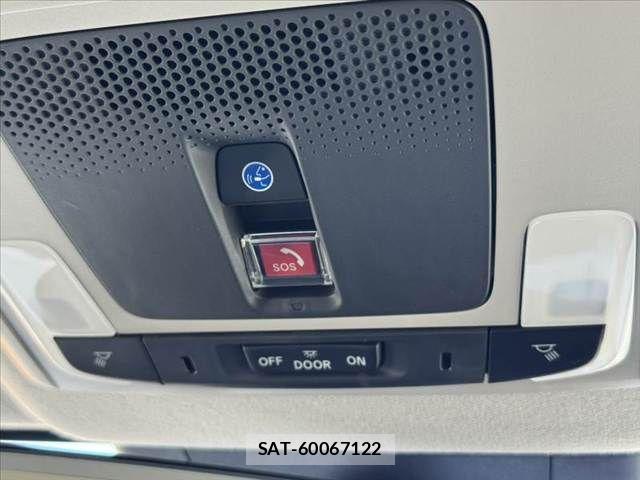 Honda VEZEL 2023-07 8563945-28