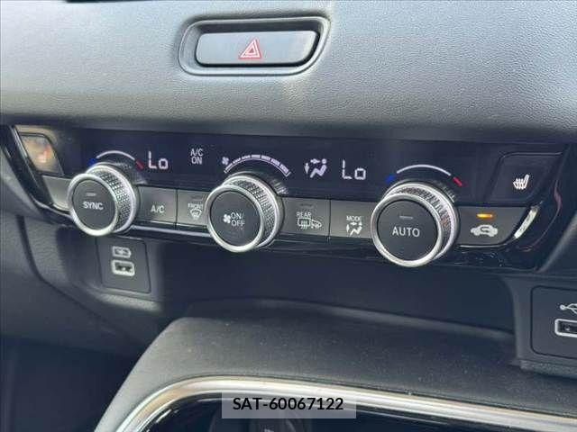 Honda VEZEL 2023-07 8563945-6