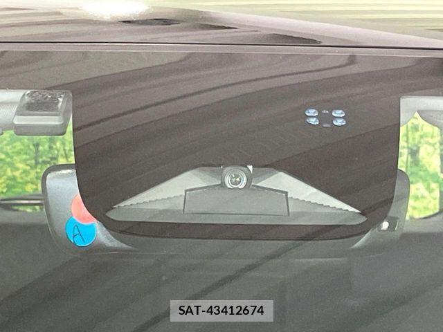 Honda VEZEL 2022-08 8629533-4