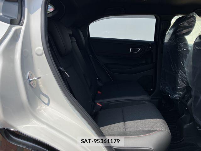 Honda VEZEL 2026-07 8629518-11