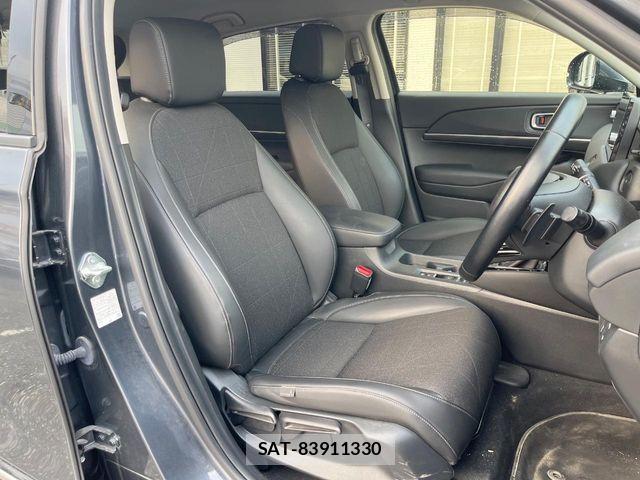Honda VEZEL 2024-01 8629532-11