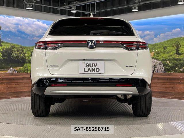 Honda VEZEL 2024-10 8629523-15