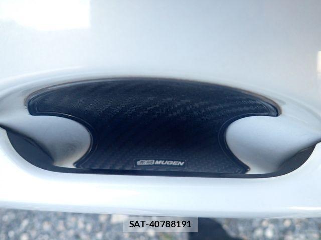 Honda VEZEL 2021-11 8629540-29