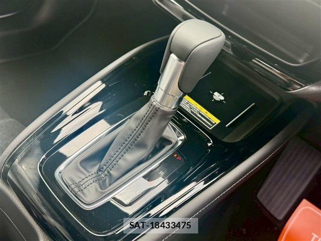 Honda VEZEL 2026-01 8662160-13