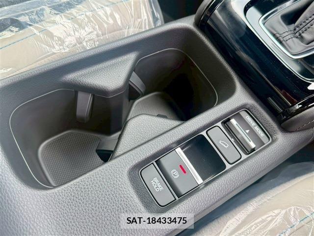 Honda VEZEL 2026-01 8662160-14