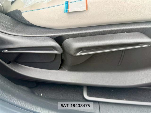 Honda VEZEL 2026-01 8662160-22