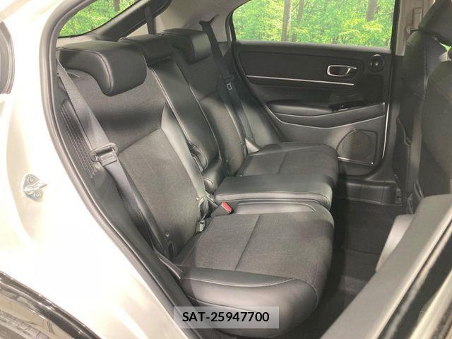 Honda VEZEL 2022-01 8667088-8