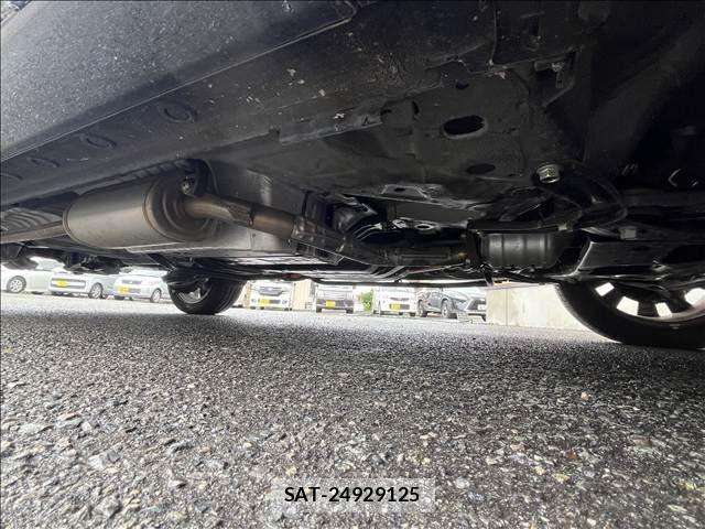 Honda VEZEL 2023-08 8662170-11