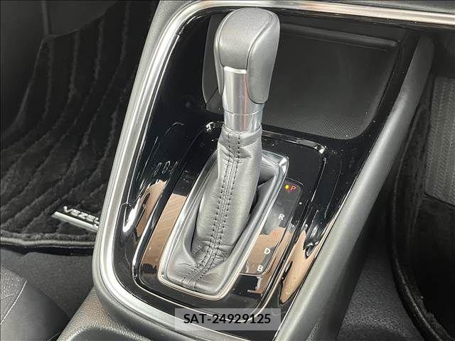Honda VEZEL 2023-08 8662170-23