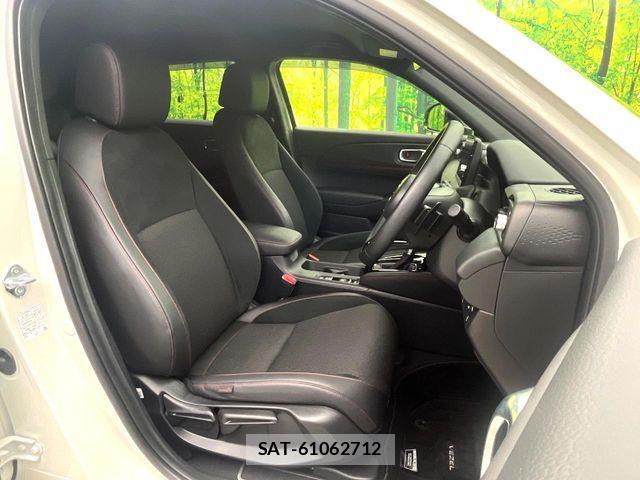 Honda VEZEL 2025-11 8662162-7