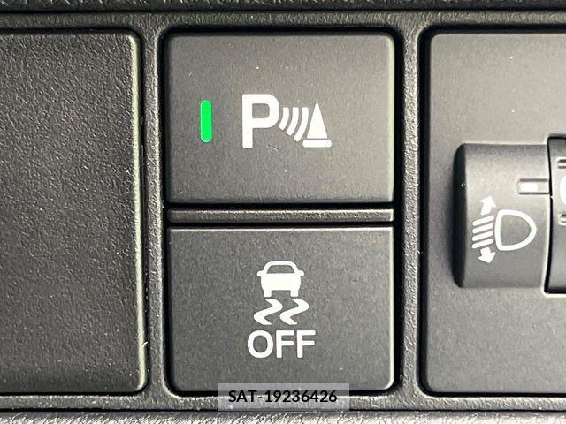 Honda VEZEL 2025-10 8662178-4