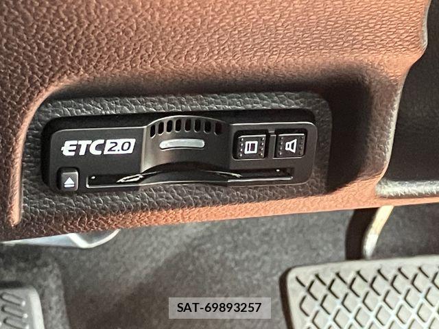 Honda VEZEL 2026-07 8667086-17