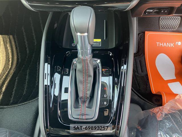 Honda VEZEL 2026-07 8667086-25