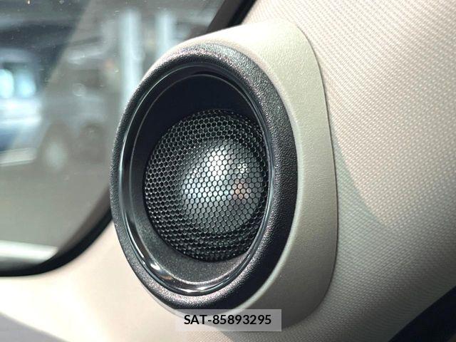 Honda VEZEL 2024-10 8686844-2
