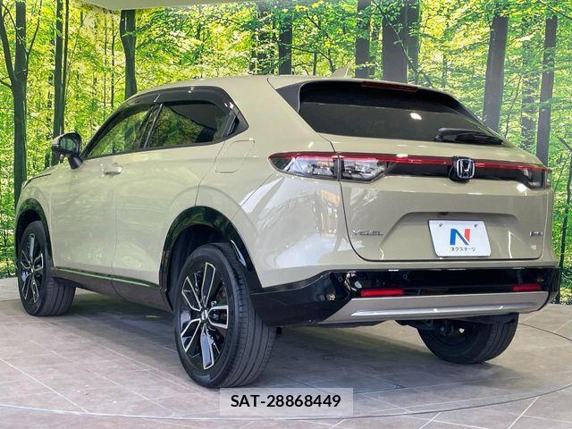 Honda VEZEL 2021-07 8686854-16