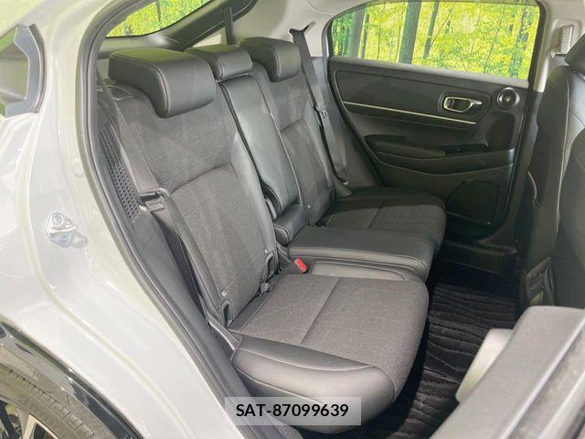 Honda VEZEL 2023-08 8686849-8