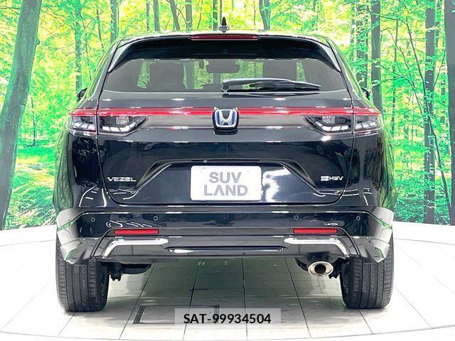 Honda VEZEL 2021-12 8686846-16
