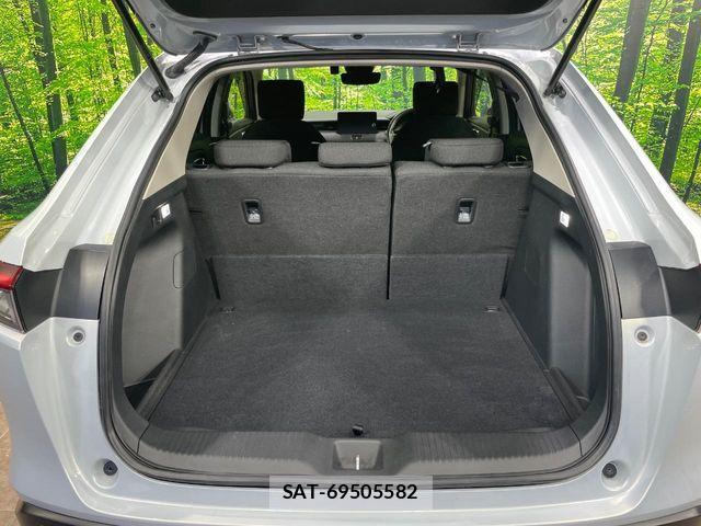 Honda VEZEL 2023-10 8686848-10