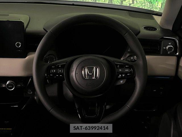 Honda VEZEL 2026-08 8746560-11