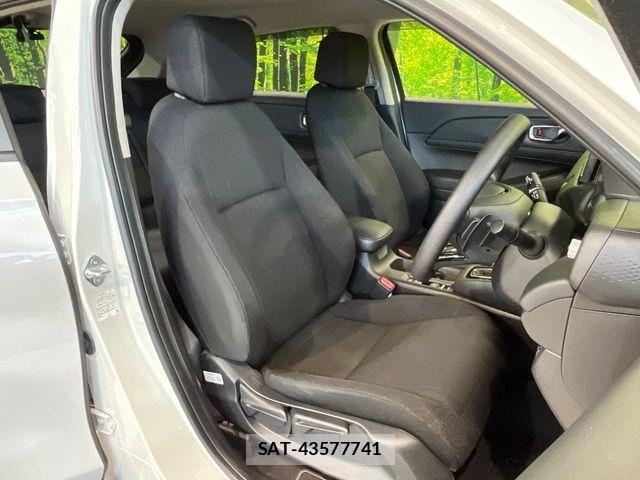 Honda VEZEL 2023-10 8746580-7