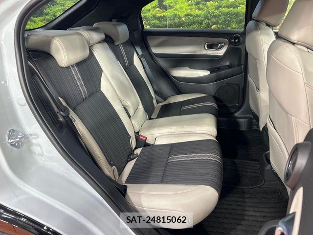 Honda VEZEL 2023-01 8746558-8