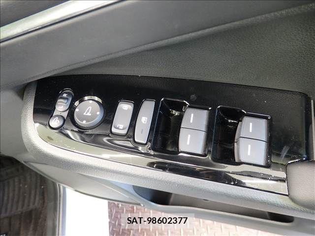 Honda VEZEL 2024-01 8746566-20