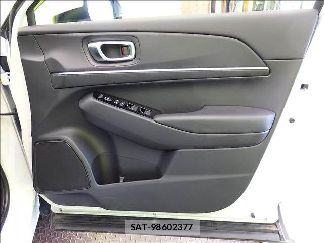 Honda VEZEL 2024-01 8746566-21