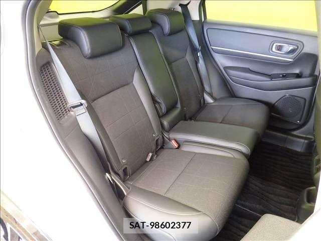 Honda VEZEL 2024-01 8746566-24