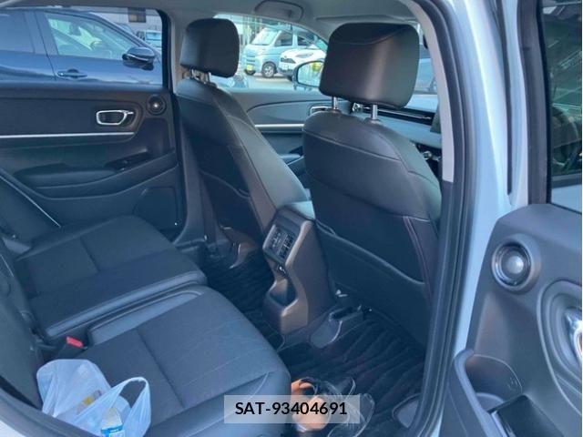 Honda VEZEL 2022-08 8746572-9