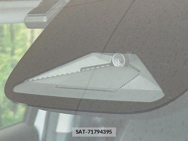 Honda VEZEL 2021-06 8782501-4