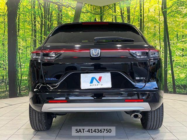 Honda VEZEL 2023-11 8782496-14
