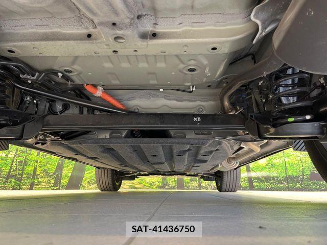 Honda VEZEL 2023-11 8782496-18