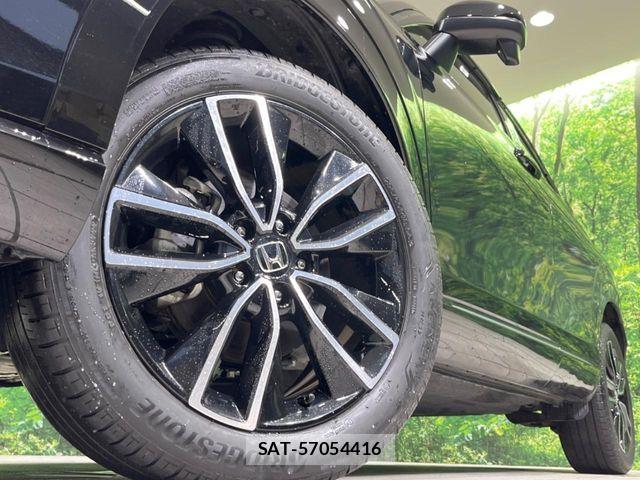 Honda VEZEL 2023-06 8797823-12