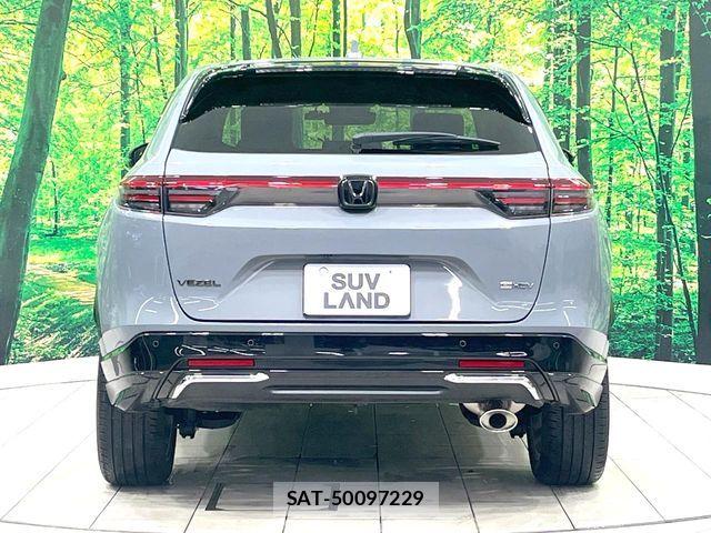 Honda VEZEL 2024-09 8797819-17