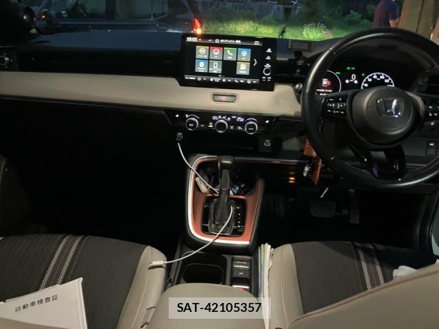 Honda VEZEL 2022-04 8797837-15