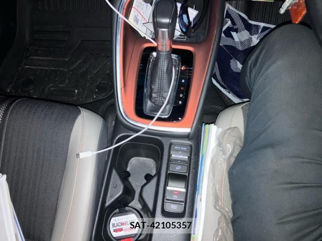 Honda VEZEL 2022-04 8797837-18