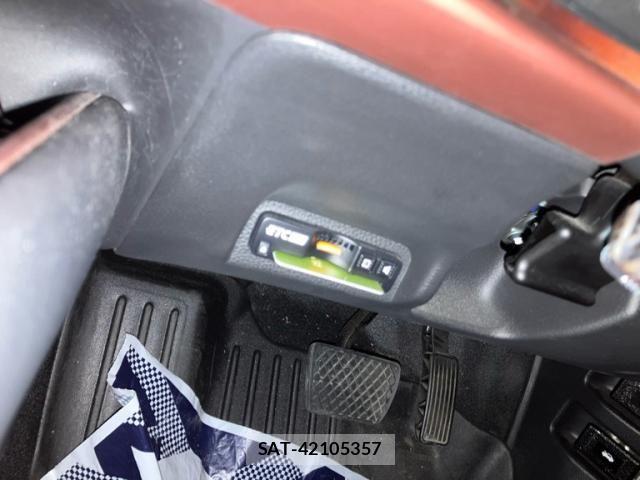 Honda VEZEL 2022-04 8797837-20