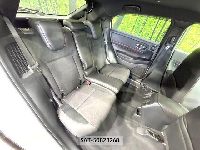 Honda VEZEL 2025-12 8797817-10