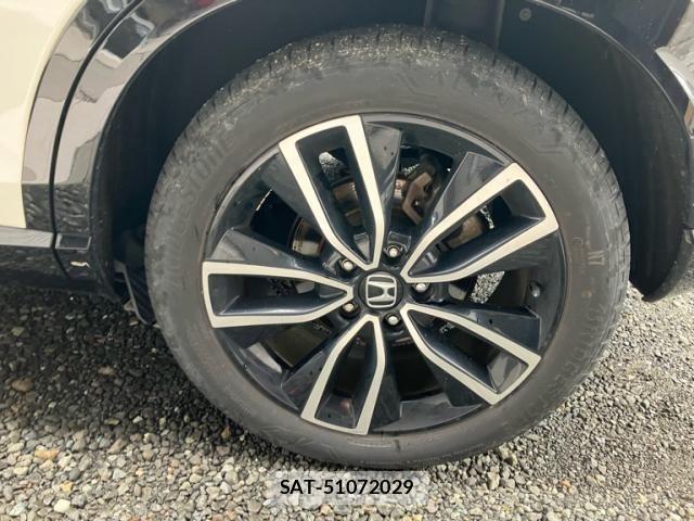 Honda VEZEL 2023-11 8797836-10