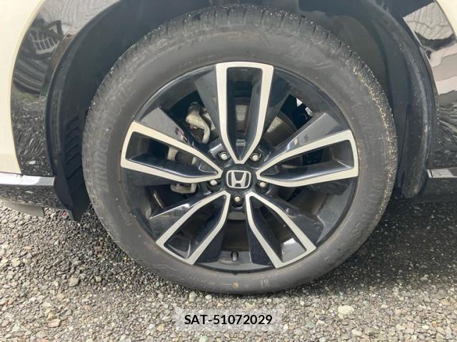 Honda VEZEL 2023-11 8797836-11