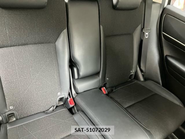 Honda VEZEL 2023-11 8797836-15