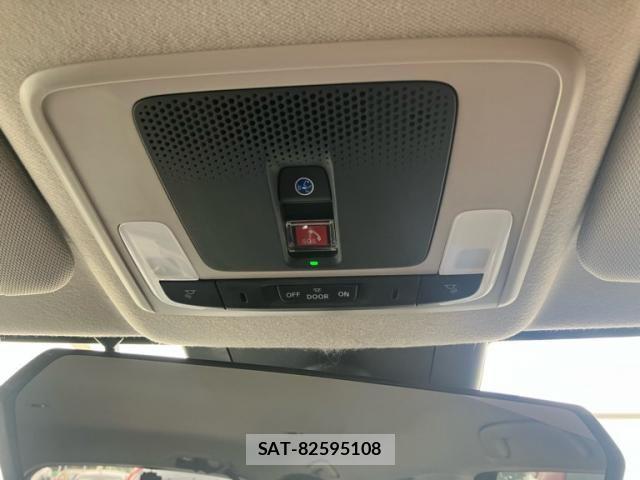 Honda VEZEL 2025-02 8797825-16